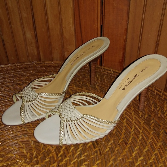 Via Spiga Gold & Winter White Mules - Picture 3 of 4